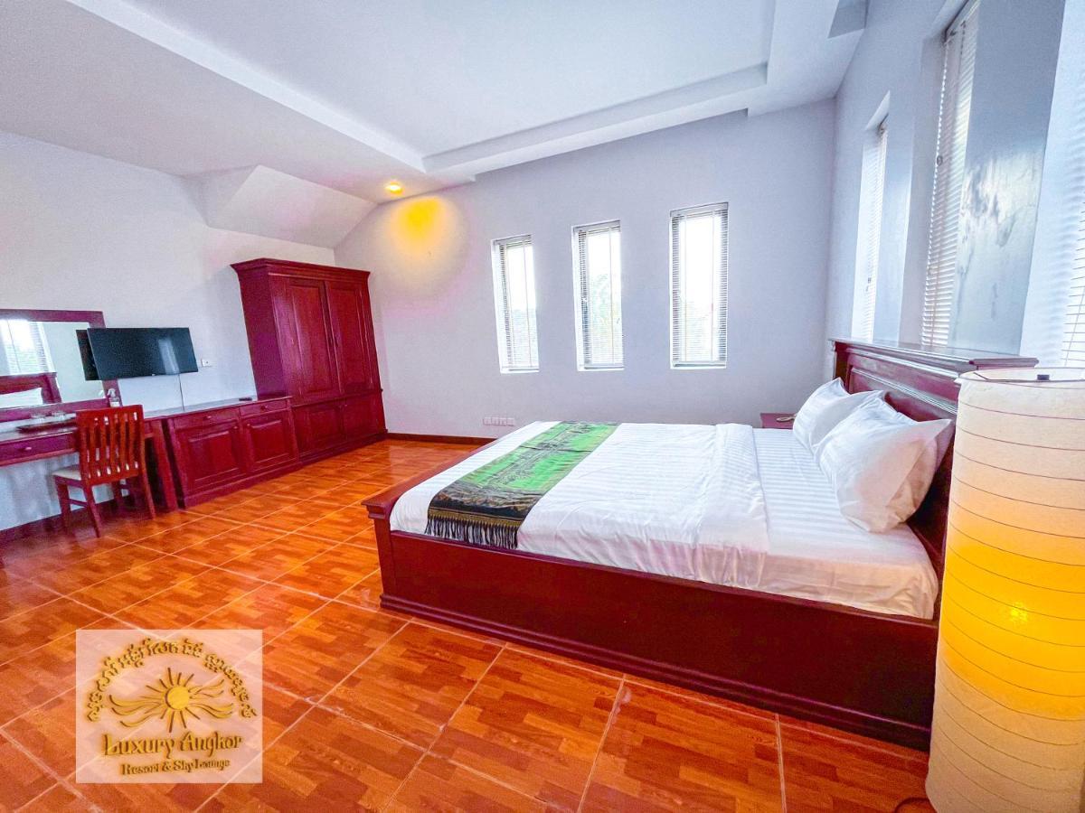 Luxury Angkor Resort & Sky Lounge Sziemreap Kültér fotó