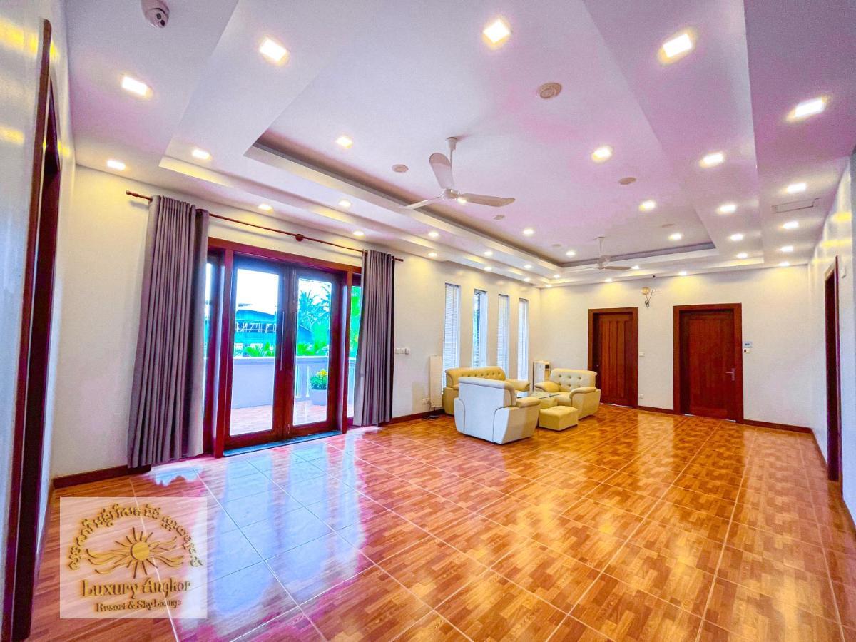 Luxury Angkor Resort & Sky Lounge Sziemreap Kültér fotó